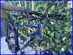 Giant Talon 29in wheels Mountain Bike XL Blue Mechanical Disc Brakes Alloy Frame