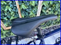 Giant Talon 29in wheels Mountain Bike XL Blue Mechanical Disc Brakes Alloy Frame Giant Talon 29in wheels Mountain Bike XL Blue Mechanical Disc Brakes Alloy Frame