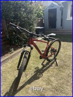 Giant Talon 2 Medium Frame 2020 Mountain Bike Hardtail 27.5 Inch Red Used