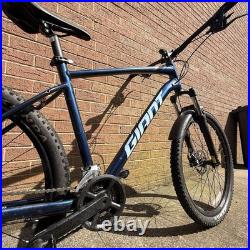 Giant Talon 3 Mountain Bike 2023 Large Frame, 27.5 Wheels, Hardtail