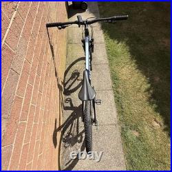 Giant Talon 3 Mountain Bike 2023 Large Frame, 27.5 Wheels, Hardtail