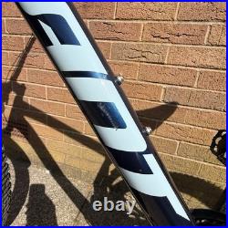 Giant Talon 3 Mountain Bike 2023 Large Frame, 27.5 Wheels, Hardtail Giant Talon 3 Mountain Bike 2023 Large Frame, 27.5 Wheels, Hardtail