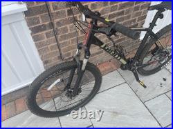 Giant Talon 3 Mountain Bike Adult Size 2021 model in black XL Frame