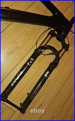 Giant Trance Advanced Pro Medium Mountain Bike Frame Fox Factroy Live Valve