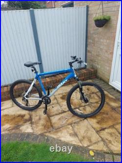 Giant XTC XL HardTail. Alloy Frame, 26 Wheels, SLX/Deore. 1 owner, Accessories