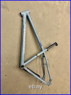 Handsome dog RockHound 26 Triple Lite Xc03 frame