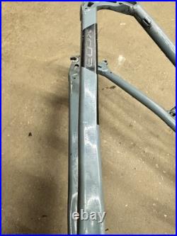 Handsome dog RockHound 26 Triple Lite Xc03 frame