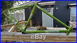 Independent Fabrication Steel Deluxe Frame Medium