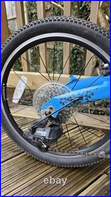 Kids Black Mountain Hutto Bike 6+ Years, 20 Expanding Adjustable Frame