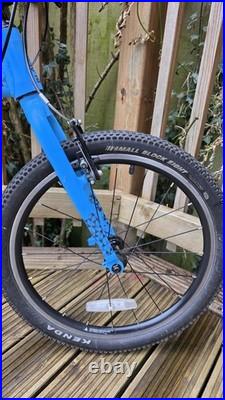 Kids Black Mountain Hutto Bike 6+ Years, 20 Expanding Adjustable Frame