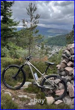 Kona honzo Hardtail Large Frame Mountain Bike