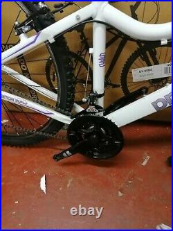 Ladies mountain bike alloy frame 21 speed Shimano gear disk brake suspension