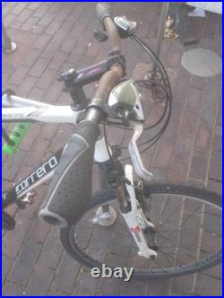 Large size carrera crossfire men's 19 inch frame / 29 wheels. S r suntour