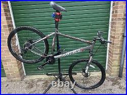 Men's Carrera Vengeance Mountain Bike XL Frame Serviced UK Delivery