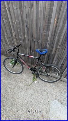 Mens Medium Frame Mountain Bike 18 Speed