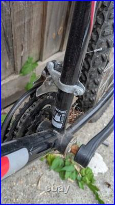 Mens Medium Frame Mountain Bike 18 Speed