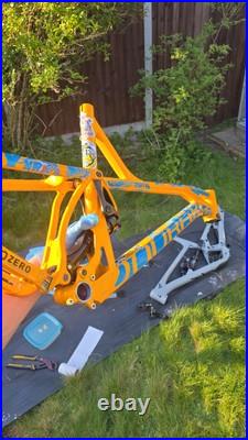 Mondraker Foxy Xr 2017 Full Suspention MTB Frame 27.5 Wheel 140mm Rear Travel Mondraker Foxy Xr 2017 Full Suspention MTB Frame 27.5 Wheel 140mm Rear Travel