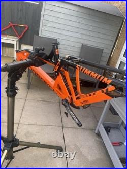 Mondraker Summum 2017 Medium Downhill Mountain Bike Frame 27.5
