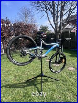 Mountain bike full suspension large frame