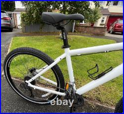 NEW Forme Sterndale / Stanage Mountain Bike 18 Medium Frame 27.5 Wheels