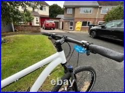 NEW Forme Sterndale / Stanage Mountain Bike 18 Medium Frame 27.5 Wheels
