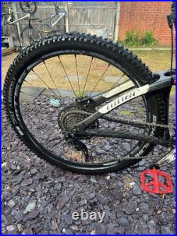 Niner Rip 9 Alu 29er Mountain Bike Large Frame full carbon fiber