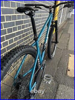 On One Big Dog Steel Hardtail 29 inch Medium Frame, manual Dropper Post