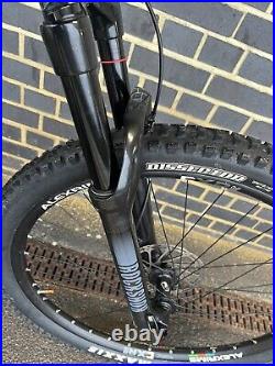 On One Big Dog Steel Hardtail 29 inch Medium Frame, manual Dropper Post