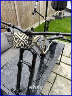 On One Scandal 29er Frame, Rock Rock shocks Forks, Reverb Seat Post