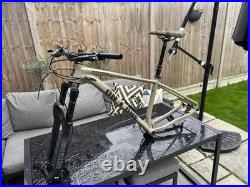 On One Scandal 29er Frame, Rock Rock shocks Forks, Reverb Seat Post