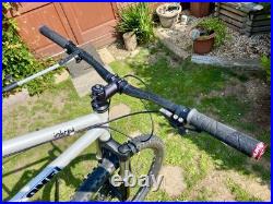 On-one inbred MTB Hard Tail Large 20 Frame On-one inbred MTB Hard Tail Large 20 Frame