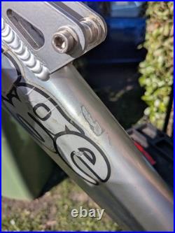 Orange FIVE 5 Frame Medium 26 inch wheel