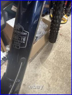 Orange Five Frame 27.5 Large (NO FORKS)