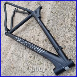 Pace RC305 Mountain bike frame XCAM Aluminium tubing Black retro bike bicycle