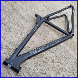 Pace RC305 Mountain bike frame XCAM Aluminium tubing Black retro bike bicycle