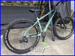 Polygon Xtrada 6 Hardtail Mountain Bike Medium Frame 27.5 Excellent Condition