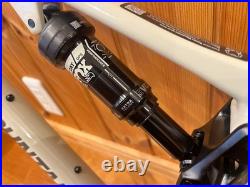 ROCKY MOUNTAIN Element Carbon Mountain Bike Frame Size L ROCKY MOUNTAIN Element Carbon Mountain Bike Frame Size L