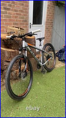 Rare Focus Mountain Bike 29 Hardtail 21 Speed Shimano brakes Medium Frame