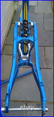 Restored Giant Glory DH frame 16.5 Candy Blue 26 wheels Fox DHX5.0 shock