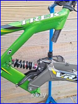 Retro Trek VRX 300 1999 Green frame 21 Fox Vanilla R Shock