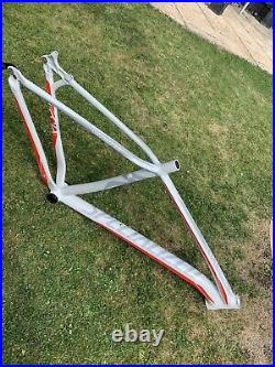SPECIALIZED Crave Pro Frame + BB / Hanger 29er Non Boost QR Size L / Large