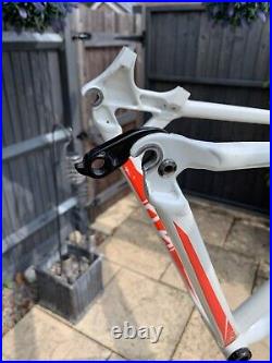 SPECIALIZED Crave Pro Frame + BB / Hanger 29er Non Boost QR Size L / Large