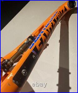 Santa Cruz SOLO/5010 mountain bike frame, large