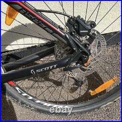 Scott Mountain Bike 26 Inch Wheels 17 1/2 frame amazing condition