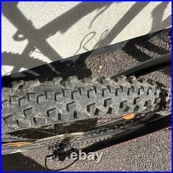 Scott Mountain Bike 26 Inch Wheels 17 1/2 frame amazing condition