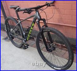 Scott Scale 980 29er Hardtail Mountain Bike Medium frame size, 500 miles only