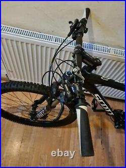Scott Scale Mountain Bike 27.5 Wheels Frame 18 all parts original immaculate