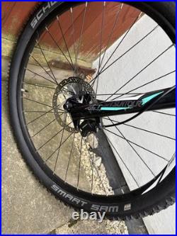 Scott's hardtrail mountain bike large frame 27.5 wheels