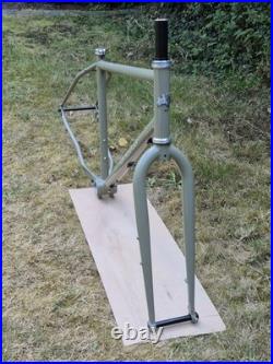 Singular Cycles Gryphon Mk3 frameset, size large, Hope headset and seat clamp