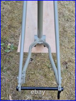 Singular Cycles Gryphon Mk3 frameset, size large, Hope headset and seat clamp